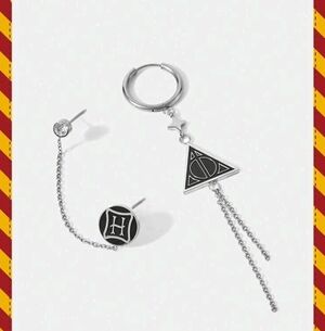Harry Potter Deathly Hallows Tassel Silver and Black Geometric Mismatch Earrings